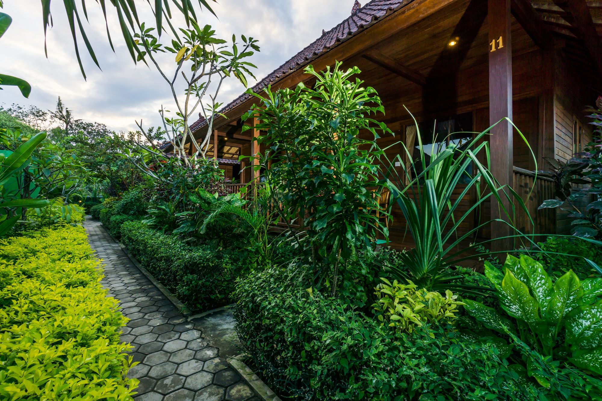 Laguna Reef Huts Nusa Lembongan  Exterior photo