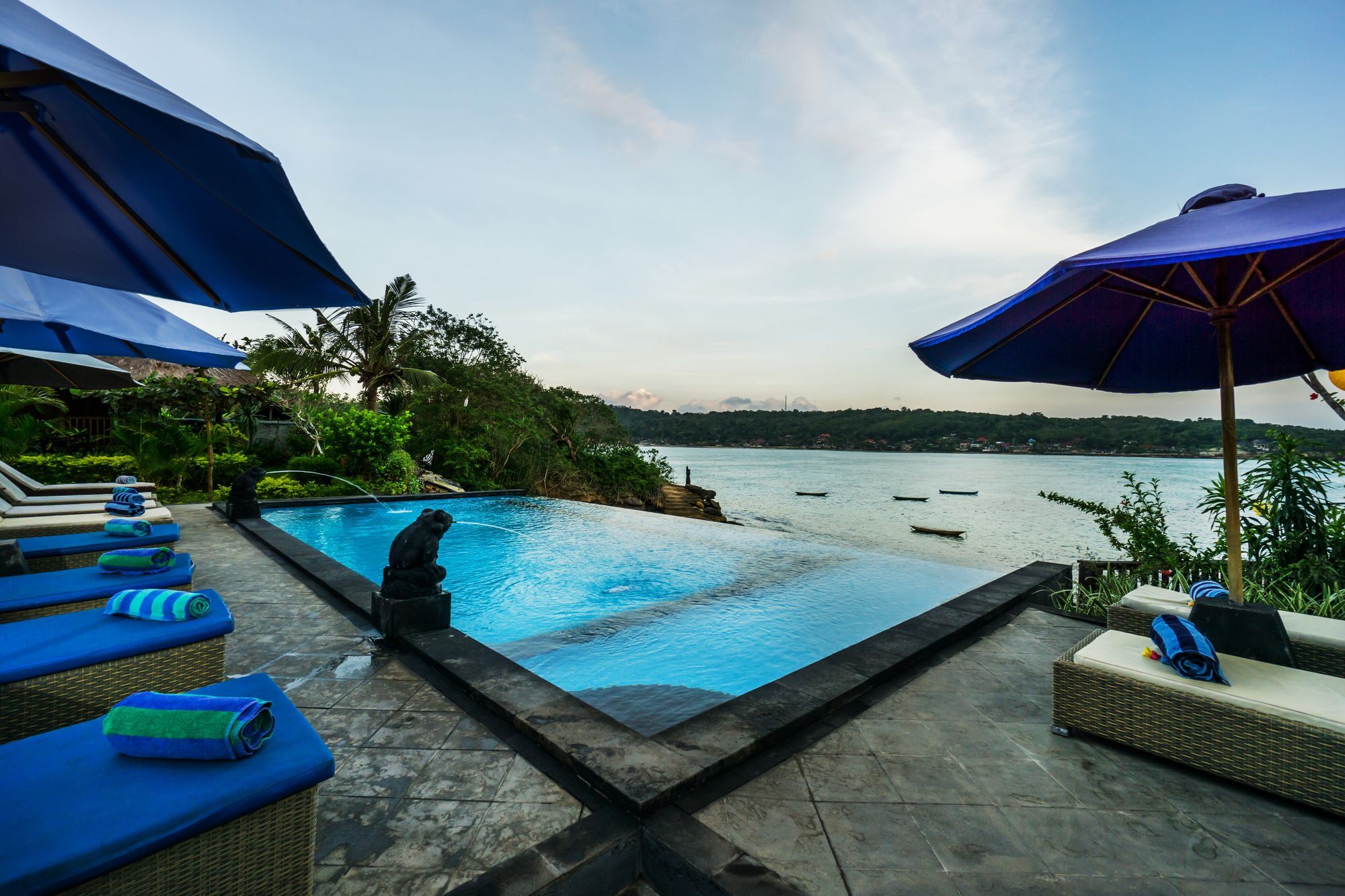 Laguna Reef Huts Nusa Lembongan  Exterior photo